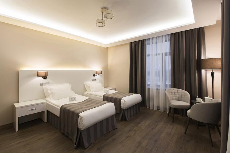 Покровский 4* (г.Псков)