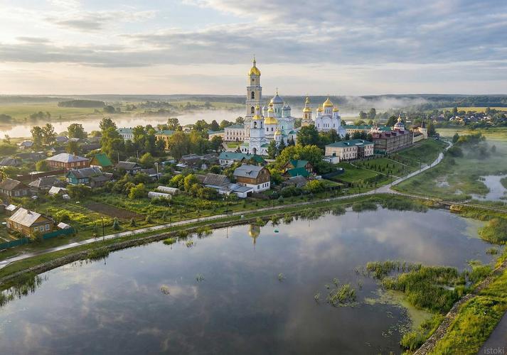Автобус| Болдино: осень, что писала поэзию из Воронежа