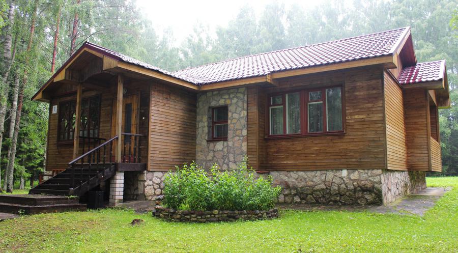 Пушкиногорье 2* (п. Пушкинские Горы)