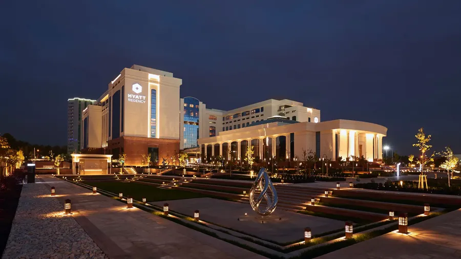 Hyatt Regency Tashkent 5* (г. Ташкент) / Hilton Garden Hotel 4* (г. Самарканд) / Windham Bukhara Hotel 4* (г. Бухара)