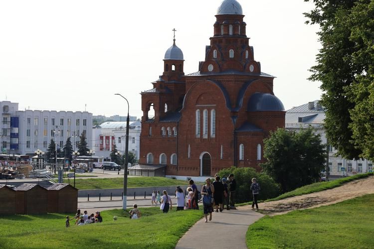 Дорогой богатырской пройдись, силы великой наберись