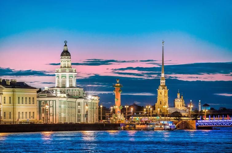 Императрица ждёт: уют в роскоши и традициях